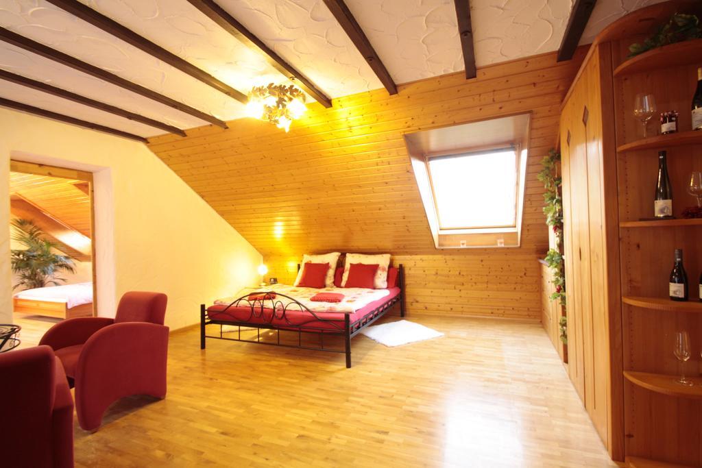 Luxus Appartement Schwarzwald Bei Freiburg 4 Schlafzimmer Sauna Solden Экстерьер фото