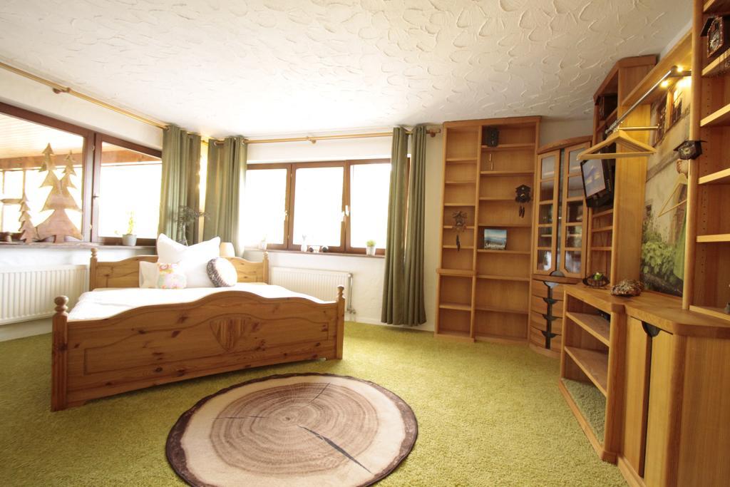 Luxus Appartement Schwarzwald Bei Freiburg 4 Schlafzimmer Sauna Solden Экстерьер фото